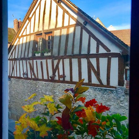 L'Elegance Au Coeur Du Medieval Appartement Provins Buitenkant foto